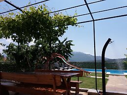 Peaceful Retreat in a Hill Landscape near Split