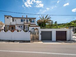 Apartment in Arbanija With Terrace