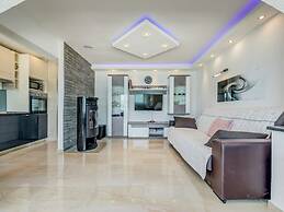 Apartment in Arbanija With Terrace