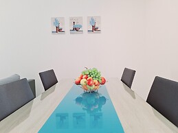 Modern Apartment in Kastel Stafilic With Fenced Garden