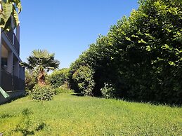 Modern Apartment in Kastel Stafilic With Fenced Garden