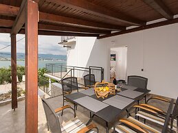Quaint Holiday Home in Mastrinka With Balcony