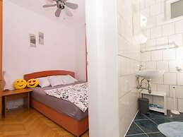 Quaint Holiday Home in Mastrinka With Balcony