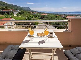 Apartment With Balcony and View