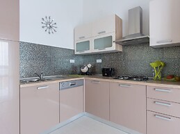 Apartment in Seget Donji With Terrace