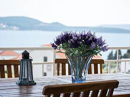 Apartment in Seget Donji With Terrace