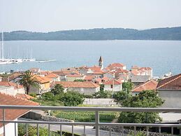 Apartment in Seget Donji With Terrace