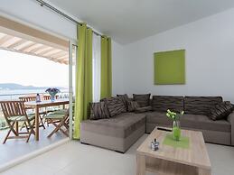Apartment in Seget Donji With Terrace