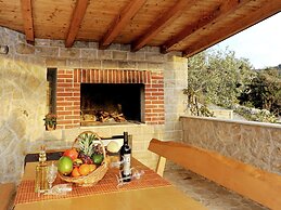 Holiday Home With Outdoor Hot Tub, Near the Sea