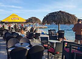 Apartment in Trogir Near Beach