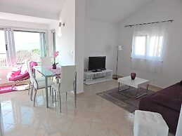 Apartment in Trogir Near Beach