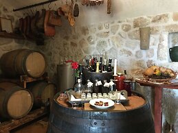 Authentic Holiday Home with Private Pool near Dubrovnik