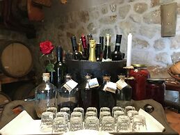 Authentic Holiday Home with Private Pool near Dubrovnik