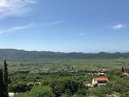 Authentic Holiday Home with Private Pool near Dubrovnik