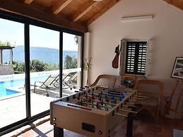 Authentic Holiday Home with Private Pool near Dubrovnik