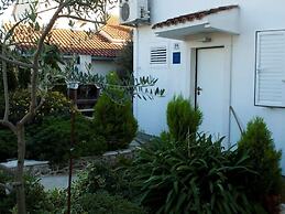 Picturesque Holiday Home by the Beach