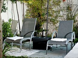 Picturesque Holiday Home by the Beach