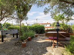 Spacious Apartment in Slatine With Terrace