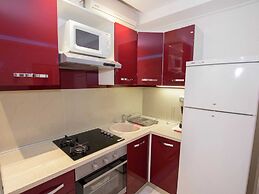 Spacious Apartment in Slatine With Terrace