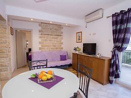 Breezy Stay Near Trogir