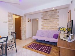 Breezy Stay Near Trogir