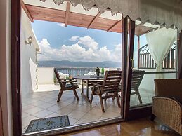Top Floor Apartment With a Sea View Terrace Near the Sea