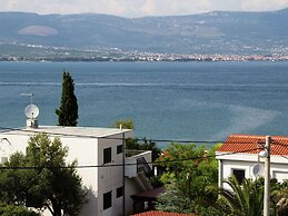 Top Floor Apartment With a Sea View Terrace Near the Sea