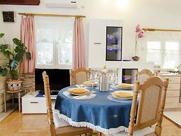 Top Floor Apartment With a Sea View Terrace Near the Sea