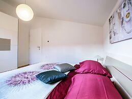 Haven Minutes From Old Town