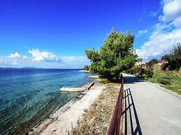 Haven Minutes From Old Town