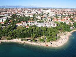 Haven Minutes From Old Town