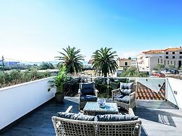 Haven Minutes From Old Town