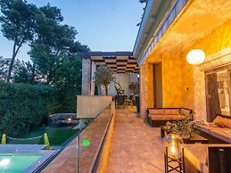 Exquisite Villa With Private Pool in Zadar