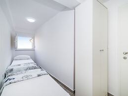 Apartment With Direct Sand Beach Access