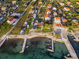 Apartment With Direct Sand Beach Access