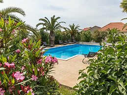 Luxury Holiday Home in Bibinje near Sea