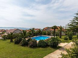 Luxury Holiday Home in Bibinje near Sea