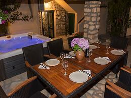 Pet-friendly Holiday Home in Sukošan with Hot Tub