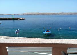 Pet-friendly Holiday Home in Sukošan with Hot Tub