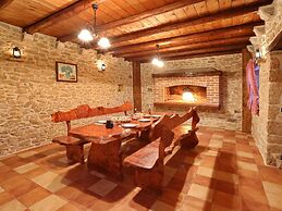 Spacious Villa in Prkos With Private Swimming Pool