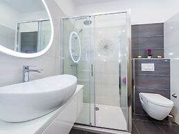 Luxury Apartment in Zadar With Covered Terrace