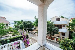 Comfortable Apartment With Balcony in a Quiet Area, Near the Beach