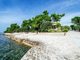 Comfortable Apartment With Balcony in a Quiet Area, Near the Beach