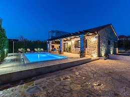 Holiday Home in Sukosan With sea Beach