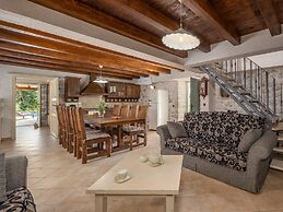 Villa in Posedarje With Private Pool