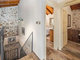 Villa in Posedarje With Private Pool