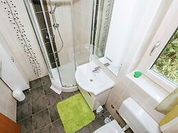 Spacious Holiday Home in Pakoštane near Sea