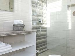 Luxury Villa With Private Pool, Great sea View, Near the Beach