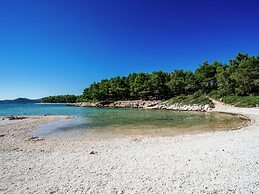 Apartment in Dalmatia With Terrace
