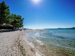 Apartment in Dalmatia With Terrace